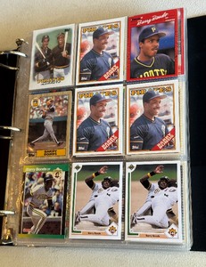 lot 162 image: Barry Bonds and Sammy Sosa HUGE Baseball Card Binder, Thousands of Cards With Rookies