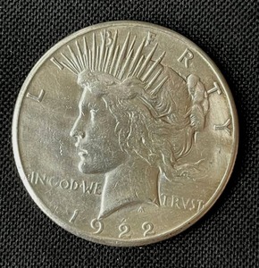lot 9 image: 1922-S Peace Dollar