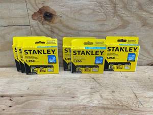 lot 33 image: STANLEY Heavy Duty Staples