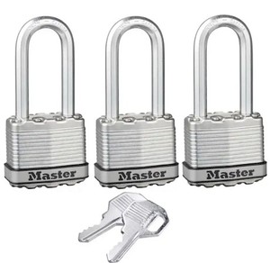 lot 102 image: Master Lock Magnum Laminated Padlock 45mm - 3 Pack