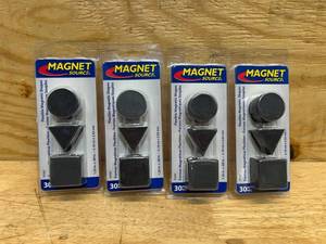lot 140 image: Magnet Source .08 in. L X 1.25 in. W Black Flexible Magnetic Shapes 30 pc (lot of 4)