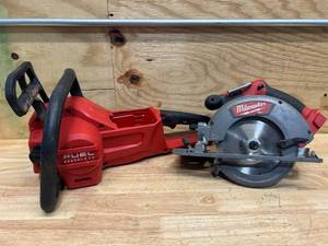 lot 148 image: NON WORKING Milwaukee tools (lot of 2)