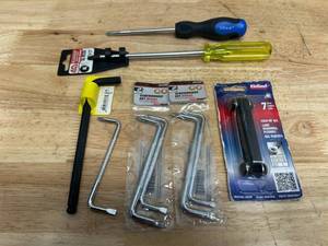 lot 181 image: Assorted screwdriver tools (lot of 7)