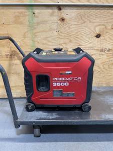 lot 233 image: Predator inverter 3500 Watt Generator