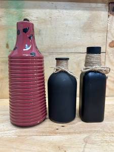 lot 235 image: Assorted Vases (lot of 3)