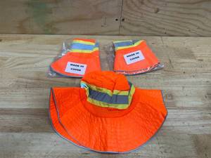 lot 236 image: orange high-visibility safety hat (lot of 3)