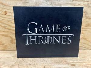lot 285 image: Game of Thrones House Sigil Wine Stopper Set of 6