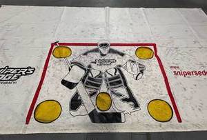 lot 292 image: Snipers Edge Hockey Shooting Tarp