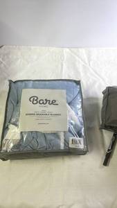 lot 72 image: Bare Home Sherpa Wearable Blanket Adult Size Dual-Layer Comfort