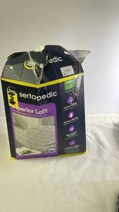 lot 76 image: Sertapedic Superior Loft Queen Pillow Top Comfort Mattress Pad