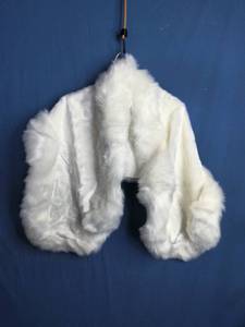 lot 68 image: White Wedding Fur Wrap