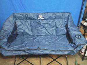 lot 73 image: Wakeman Outdoor Camping Chair Loveseat, Blue
