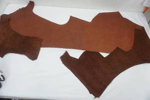 lot 10 image: Medium Brown Leather