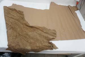 lot 12 image: Tan Leather