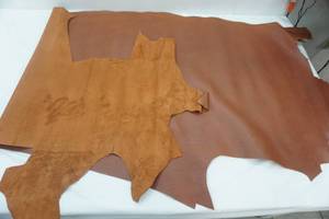 lot 13 image: Tan Leather