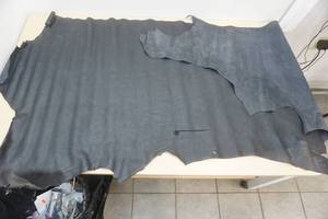 lot 43 image: Black Leather