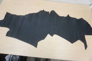 lot 44 image: Black Leather