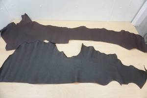 lot 45 image: Brown Leather (2 pieces)