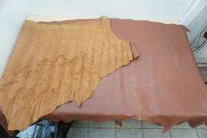 lot 61 image: Brown Leather (98x38)