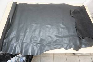 lot 64 image: Black Leather