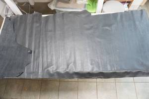 lot 80 image: Black Leather