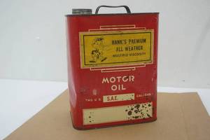 lot 108 image: Vintage Hanks Motor Oil 2-Gal Can (Full)