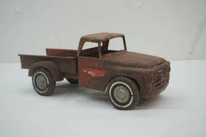 lot 113 image: Vintage Tru-Scale Pickup Truck 12 long