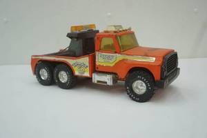 lot 120 image: Vintage Nylint Big Pumpkin Tow-Truck
