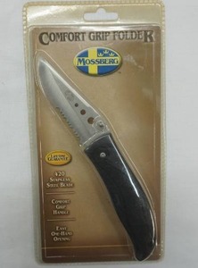 lot 194 image: (1ct) Mossberg Folding Knife w3 Blade NEW