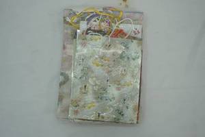 lot 325 image: NEW Gift Bags-Wedding. Variety of Sizes