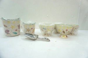 lot 339 image: Ice Cream Serving Dishes. NEW