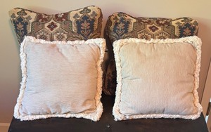 lot 36R image: LL - Set of 4 Accent Pillows, Tapestry and Neutral Fringe