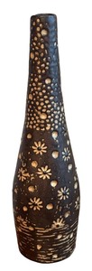 lot 85R image: LL - Decorative Floral Pattern Vase