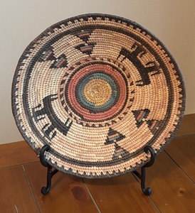 lot 86R image: LL - Handwoven Decorative Basket with Stand