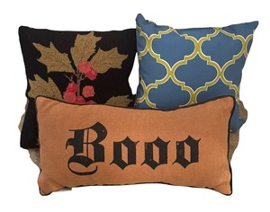 lot 158R image: LL - Set of 3 Decorative Accent Pillows Assorted Patterns