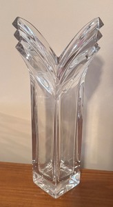 lot 164R image: LL - Mikasa Art Deco Crystal Vase