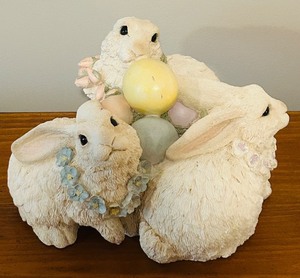 lot 68C image: LL - Spring Bunny Trio Figurine with Floral Garlands and Eggs Decor