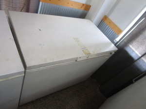 lot 4 image: Magic Chef Chest Freezer 27x46x35