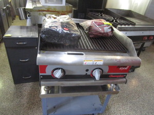 lot 21 image: APW Wyott Gas Grill wCart 24x25x16