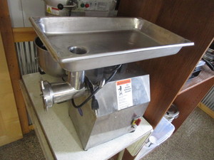 lot 29 image: Chef Mate Meat Grinder