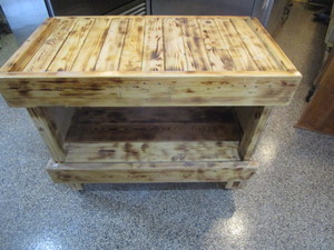 lot 44 image: Rolling Wood Table 43x25x35