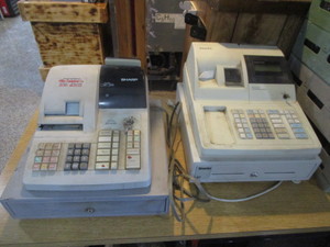 lot 68 image: 2 Cash Registers