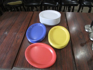 lot 106 image: (30) 10x13 Oval Plates