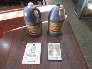 lot 150 image: 2gal Sweet Haven Mixed Drink Tonic 1gal Blueberry Mint & Black Tea 1gal Strawberry Basil & Chili