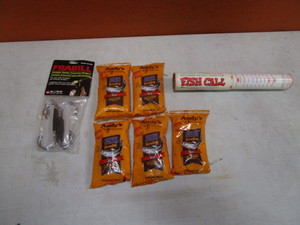lot 175 image: Misc Fishing Items