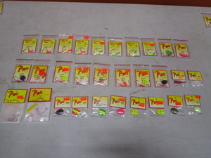 lot 189 image: 30pcs (New) Pro Tackle Fishing Tackle