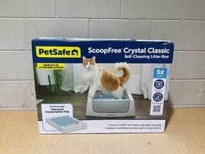 lot 214 image: PetSafe ScoopFree Crystal Classic Self-Cleaning Litter Box