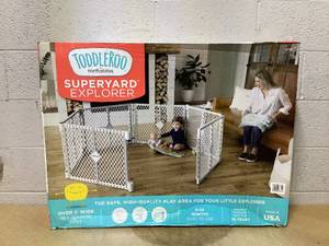 lot 403 image: Toddleroo by North States Superyard Explorer Baby Play Yard, Gray Plastic