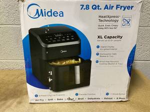 lot 420 image: Midea 7.8-qt. HeatXpress Air Fryer