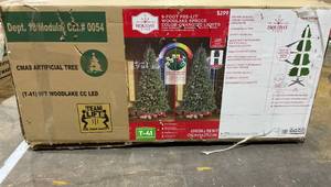 lot 82 image: Holiday Time 9-Foot Pre-Lit Woodlake Spruce with LED Color-Changing Lights